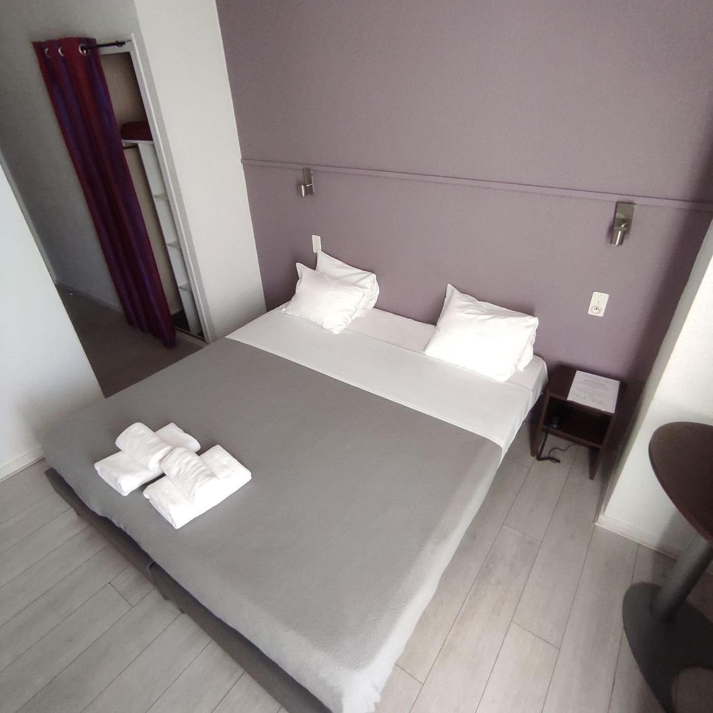 Hotel De La Gare 2*