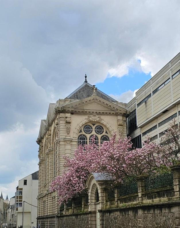 Hotel De La Gare 2*